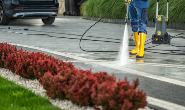 Why Choose Our Certified Pressure Washing Experts for Your Project Needs in Hernando, FL?